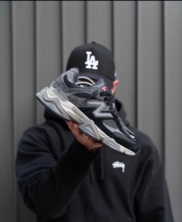 NEWW BALANCE 9060 CASTLEROCK BLACK