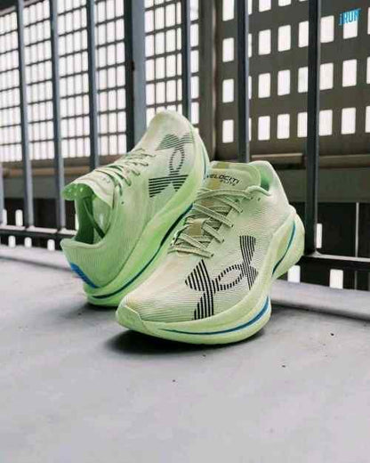 Underr Armour Velociti Elite 3 Lime Green