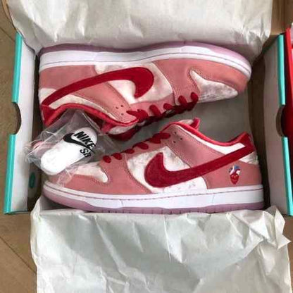 Nikkee SB Dunk Low Pro QS Strangelove With OG Box for her