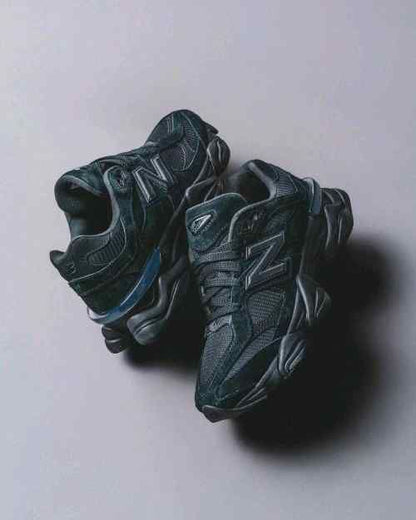Neww balancee 9060 Black Cat