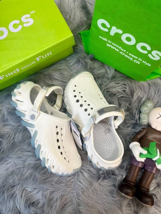 CROCCS ECHO GUM RO CLOGS white sky