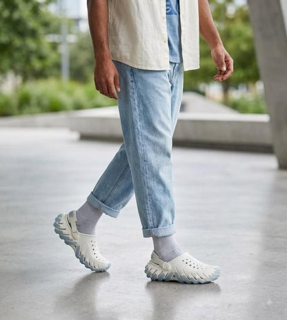 CROCCS ECHO GUM RO CLOGS white sky