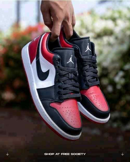 nikkee jordan retro 1 low BRED TOE