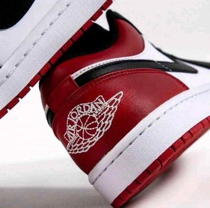nikkee jordan retro 1 low BRED TOE
