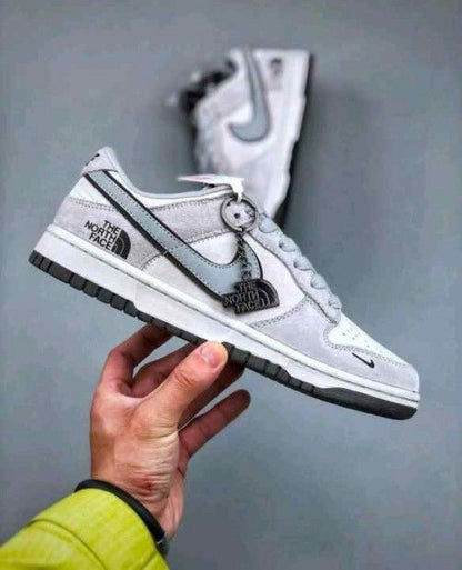 Nikee Sb Dunk Low X The Northh Face