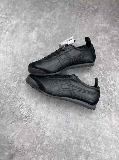 Onittsukaa Tiger Mexico 66 Triple Black