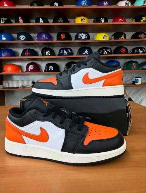 NIKkEE AIR JORDAN LOW ALTERNATE SHATTERED BACKBOARD