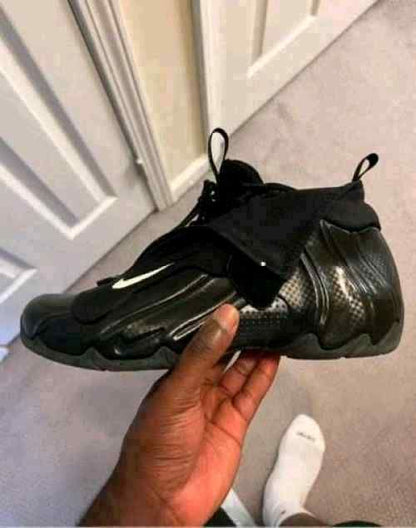 Nikee air flightposite carbon fiber