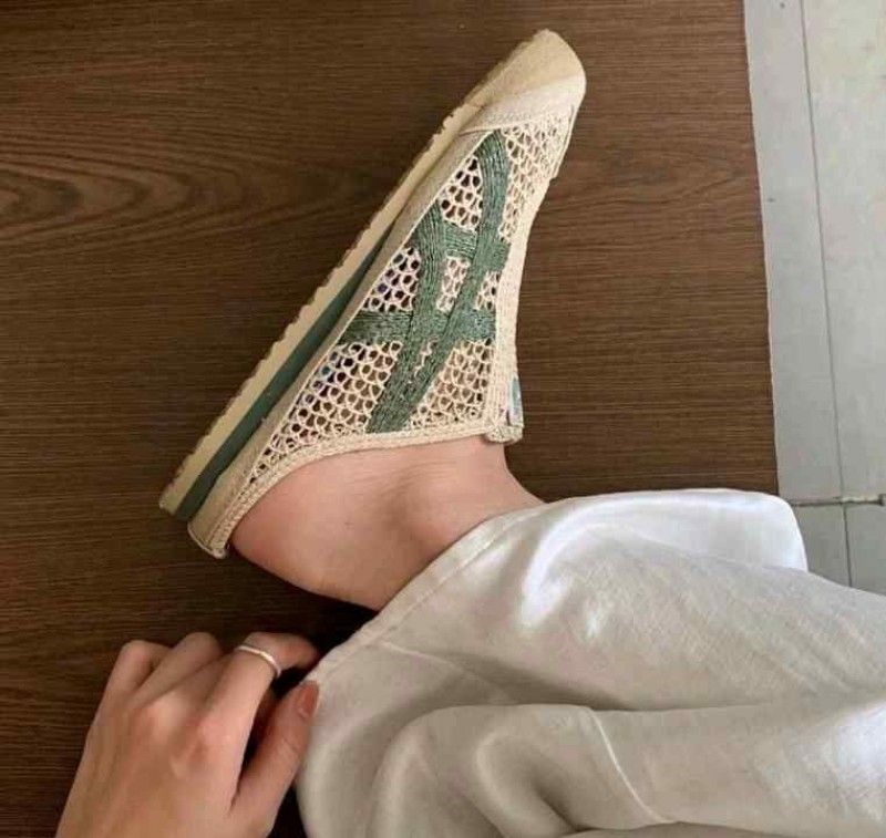 Onitsukkaa Tiger Mexico 66 Sabot Half Cut BEIGEGREEN