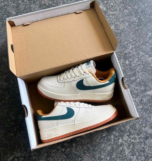 NIIKE AIRFORCE HAMAVA FOR MEN