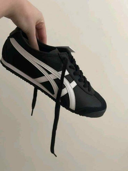 ONITSUKKA TIGER MEXICO 66 BLACK WHITE