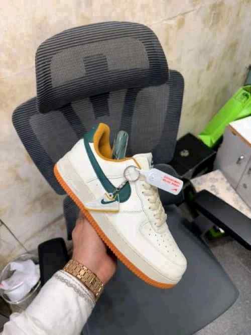 Nikee air force 1 hamava fix dust bag keychain extra laceeee women