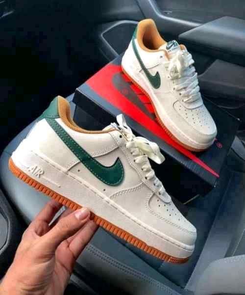 Nikee air force 1 hamava fix dust bag keychain extra laceeee women