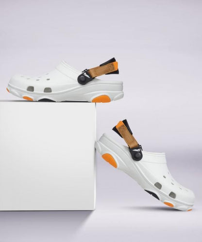 Croc Classic All Terrain Clog white With og Box carry Bag