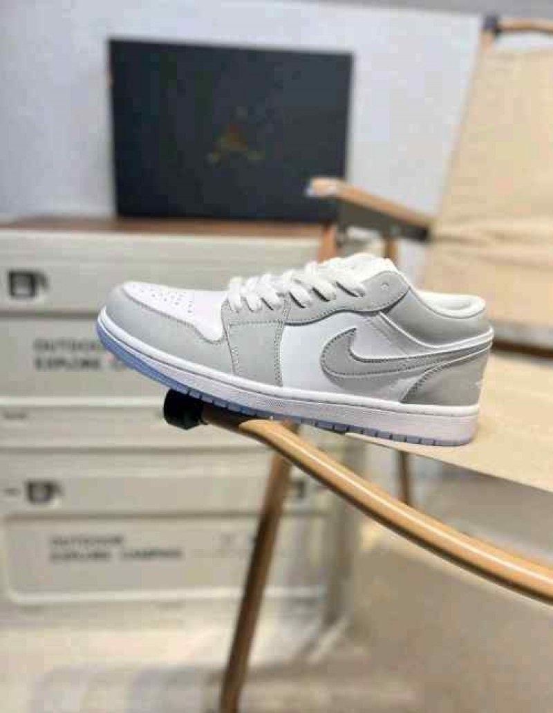 nikkee Jordan Retro 1 Low WOLF GREY