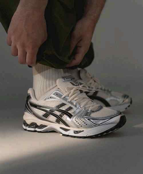 Asicss Gel Kayano 14 Black Cream Metallic Plum