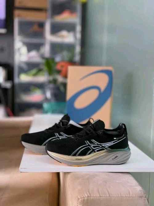 Asiccss Gel-Nimbus 26 Platinum Black Champagne