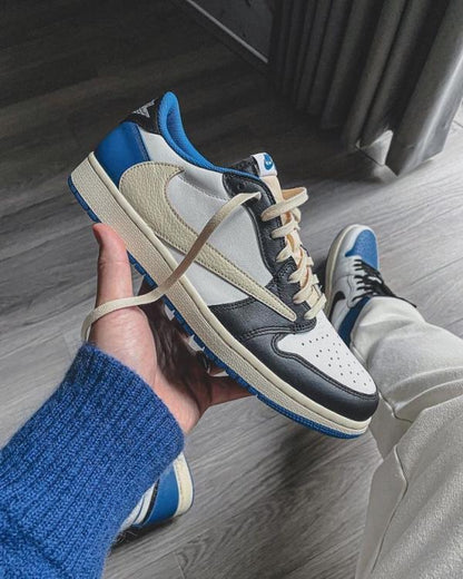 Fragment X Travis Scot.t X Air Jorda.n 1 Retro Low Semi UA with kit