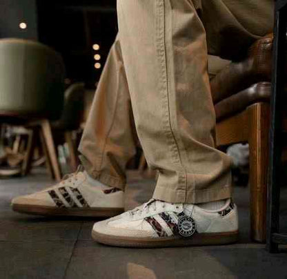 Adidaass Samba X Consortium Cup END