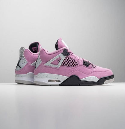NIKKE AIR JORDAN 4 ORCHID PINK