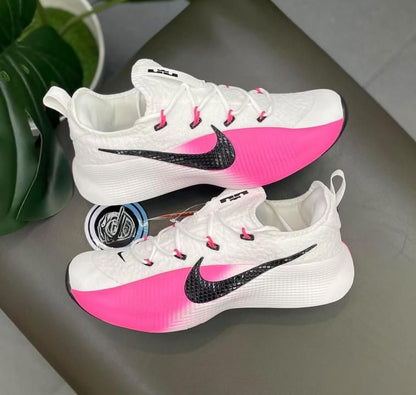 NIKKE LEBRON TR 1 WHITE PINK