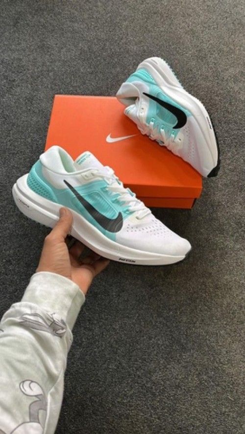 Nik zoom vomero 15 dark skyblue