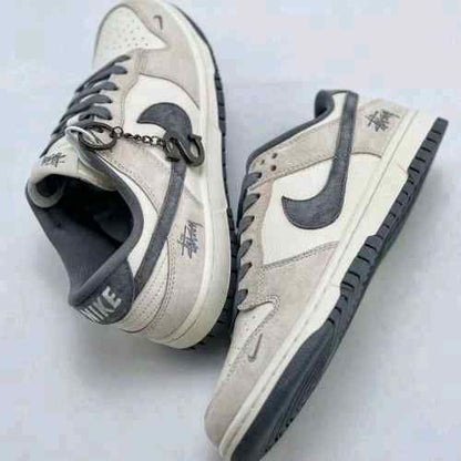 nikkee sb dunk low x stussy rice white carbon