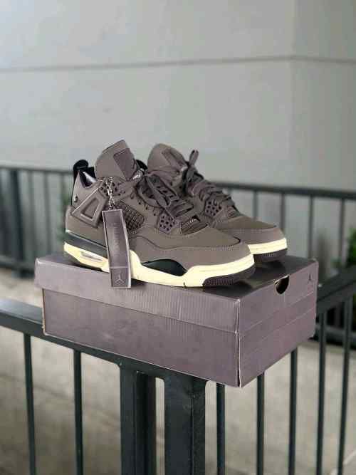Nikkee Air Jordan 4 Retro A Ma Maniere Violet ore
