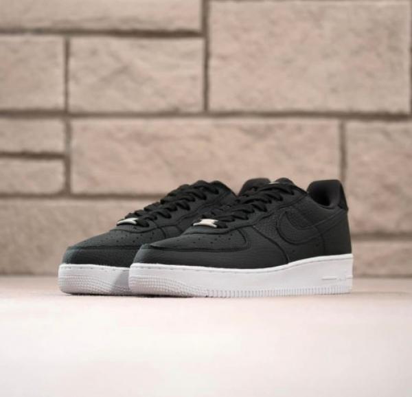 Nik_e Airforce 1 LX Off Noir Fix