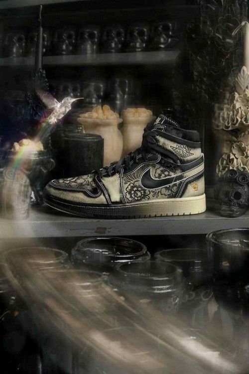 Nikkee Jordan Retro 1 High Zoom Air CMFT 2 Dia De Muertos with og box semi ua