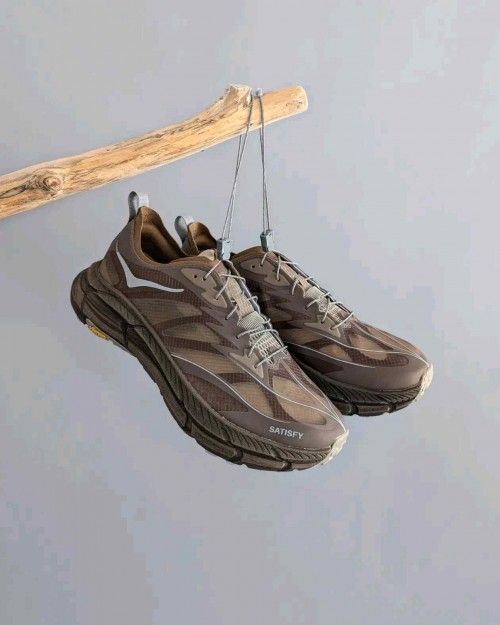 Hoka X Satisfy Mafate Speed 4 Light Rubber Brown