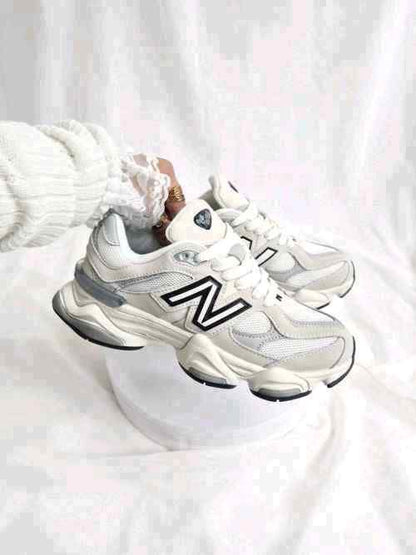 Neww Balancee 9060 Sea Salt Raincloud Black for her