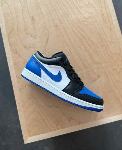 Jordan retro 1 Low Alternate Royal Toe