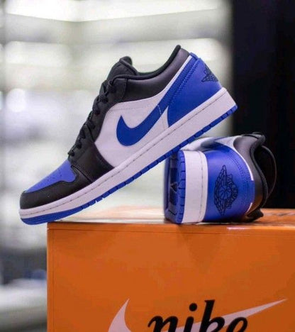 Jordan retro 1 Low Alternate Royal Toe