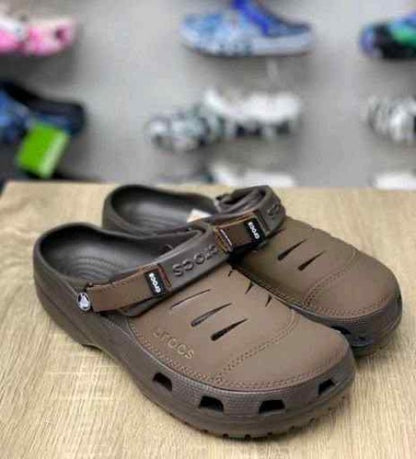 Croc_s Yukoon Clogs Brown