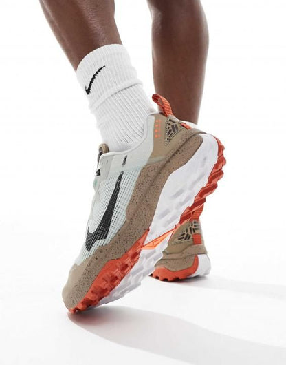 Nik Wildhorse 8 Trail Running grey khakhi multi