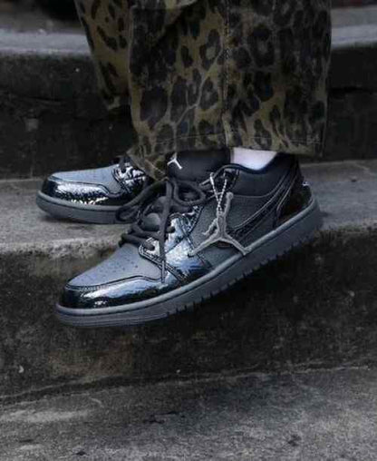 Nikke air jordan 1 low black croc