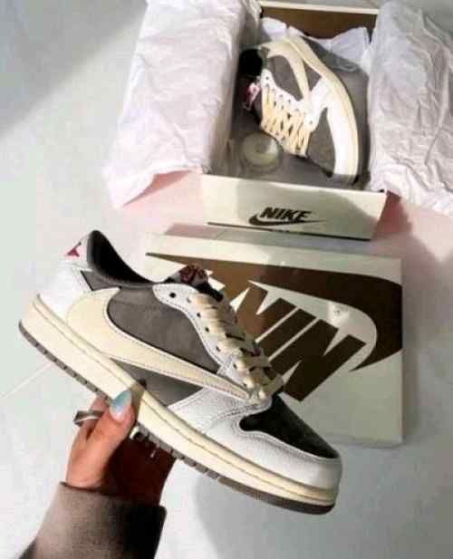 Nikke Air Jordan 1 Low Travis Scott Reverse Mocha