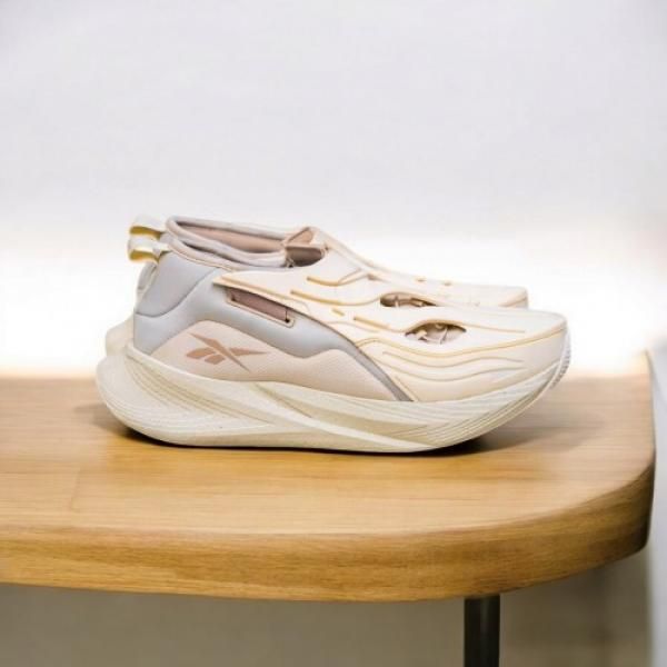 Reebok floatride x argus 098
