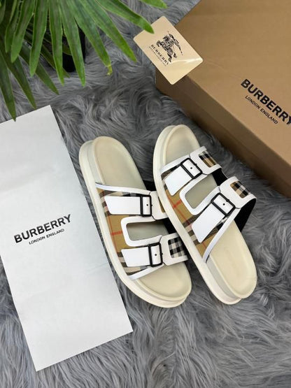 _Burberry_Checkered Double White Premium Slides