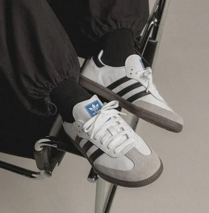 WMN ADID SAMBA WHITE BLACK SUEde for her