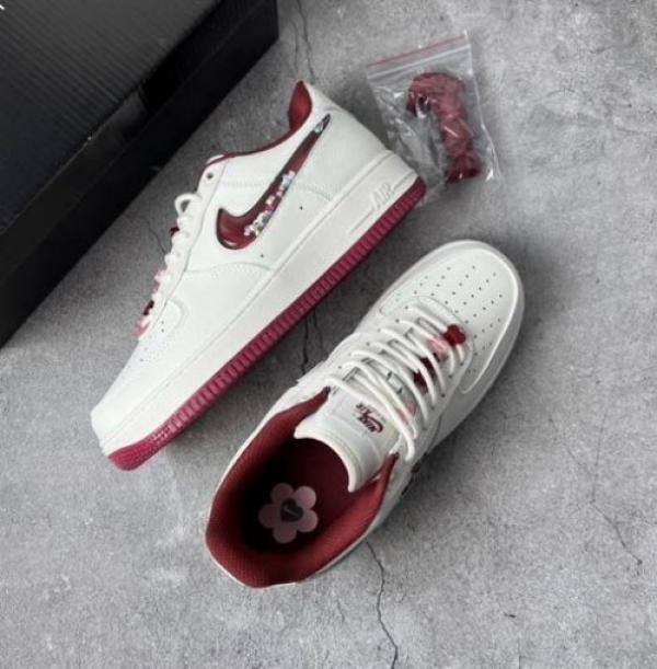 _NIKE_AIRFORCE_1_VALENTINE_2025_FOR_HER