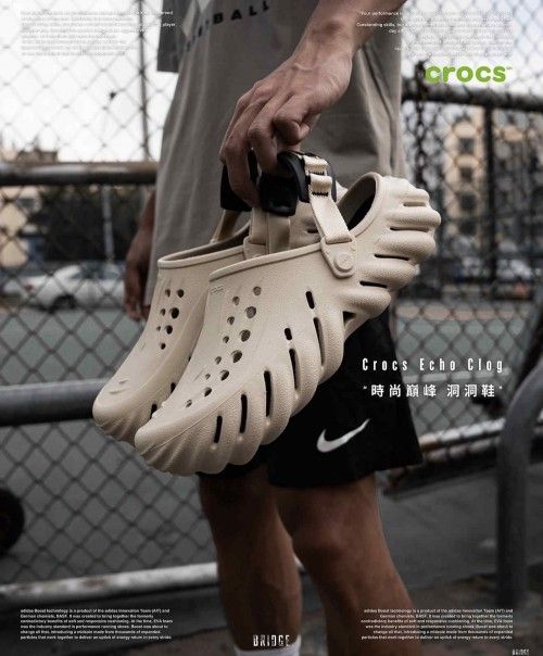 CROCCS CLASSIC ECHO CLOGS FOR MEN