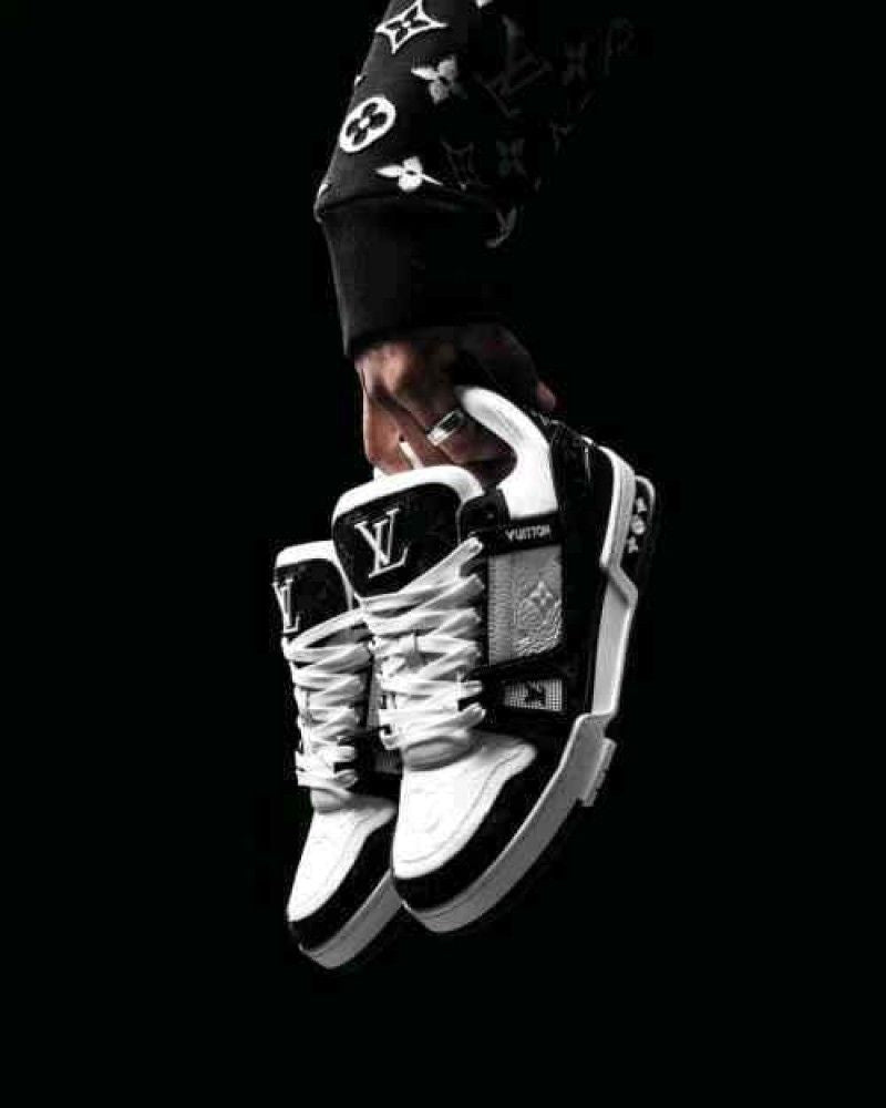 LOUIiSS VUITTONN TRAINERS MONOGRAM DENIM WHITE BLACK