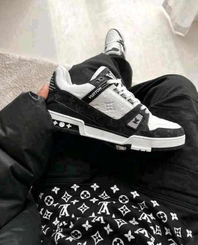 LOUIiSS VUITTONN TRAINERS MONOGRAM DENIM WHITE BLACK