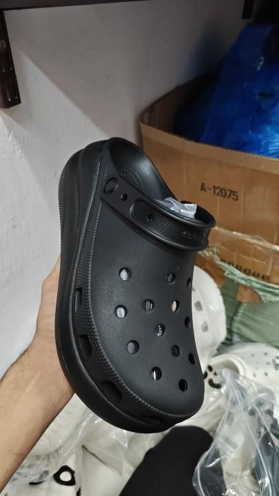 Croccs mega CRUSH CLOGS for men black
