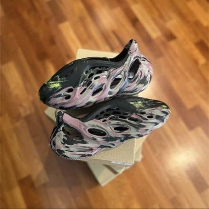 .ua . yeezy foam runner mx carbon ua