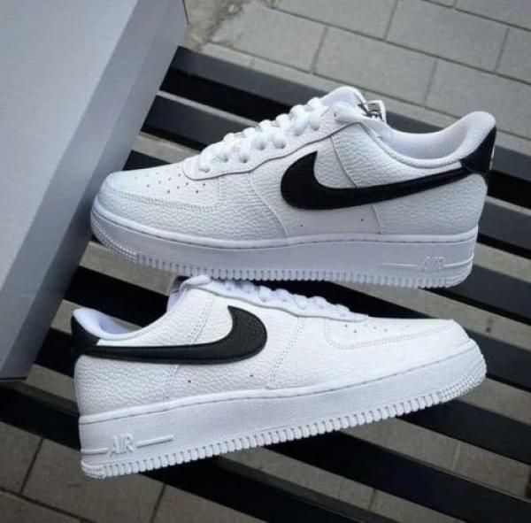 Nik Airforce 1 Low Black Swoosh