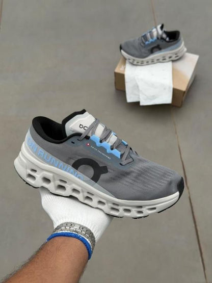 On Running Cloudmonster 3 Running Grey