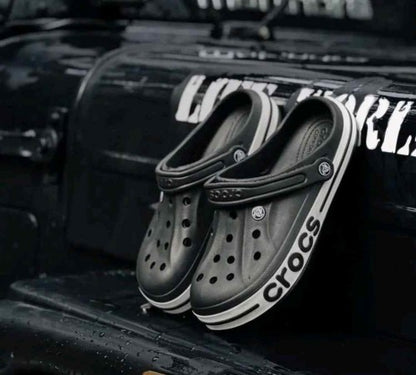 CROCCS BAYABAND CLOGS FOR MEN BLACK